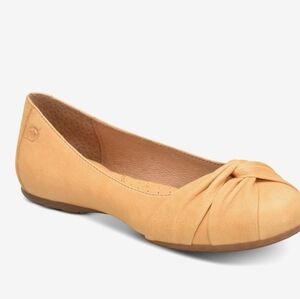 BORN Lilly Ballerina Flats